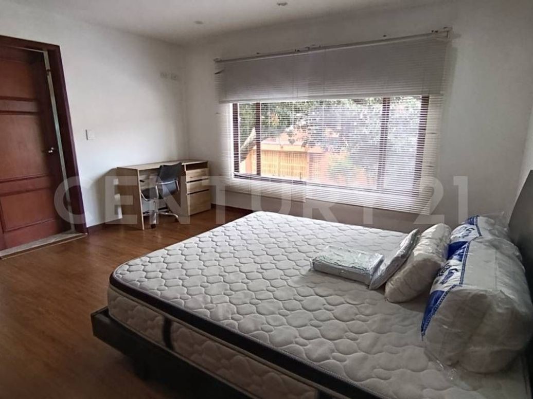Casa de 8 alcobas en venta en Santa Barbara Alta, Bogotá, 652 m² · foto 18 de 20