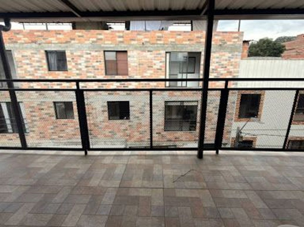 ARRIENDO de APARTAESTUDIO en BELEN LAS MERCEDES, Medellín en arriendo en Las Mercedes