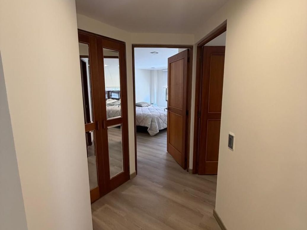 Apartamento en venta en Bella Suiza, Bogotá · foto 7 de 13