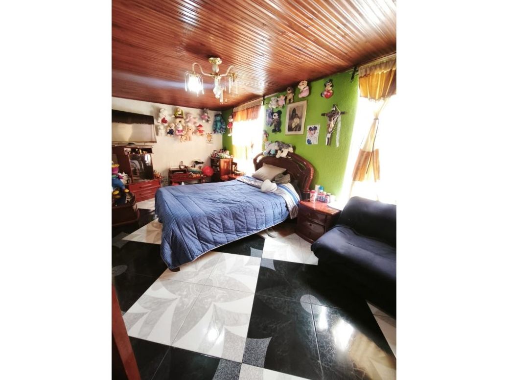 Casa de 5 alcobas en venta en Chircales Del Sur, Bogotá, 103 m² · foto 16 de 17