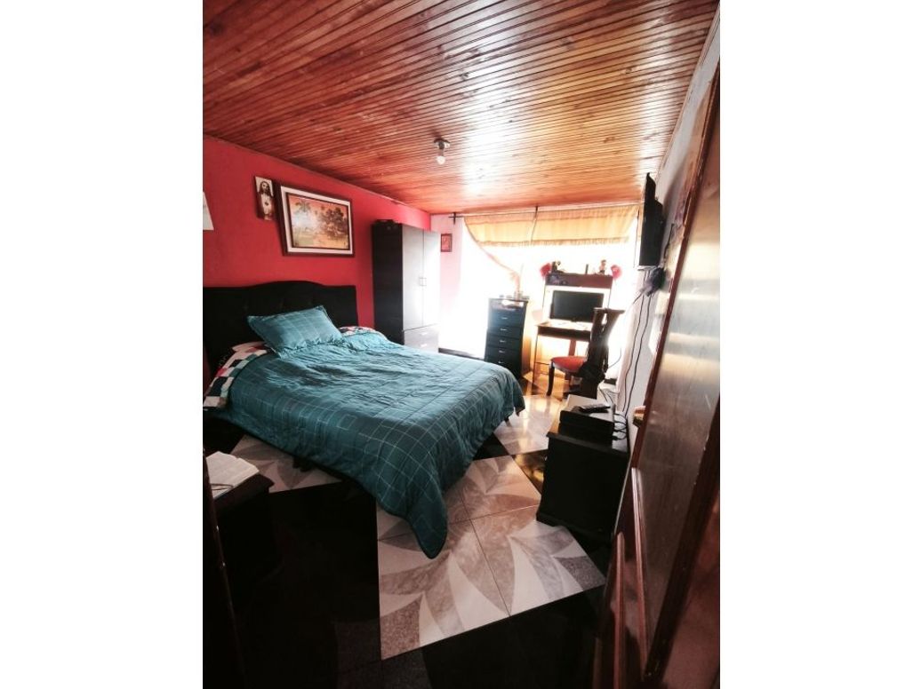 Casa de 5 alcobas en venta en Chircales Del Sur, Bogotá, 103 m² · foto 13 de 17