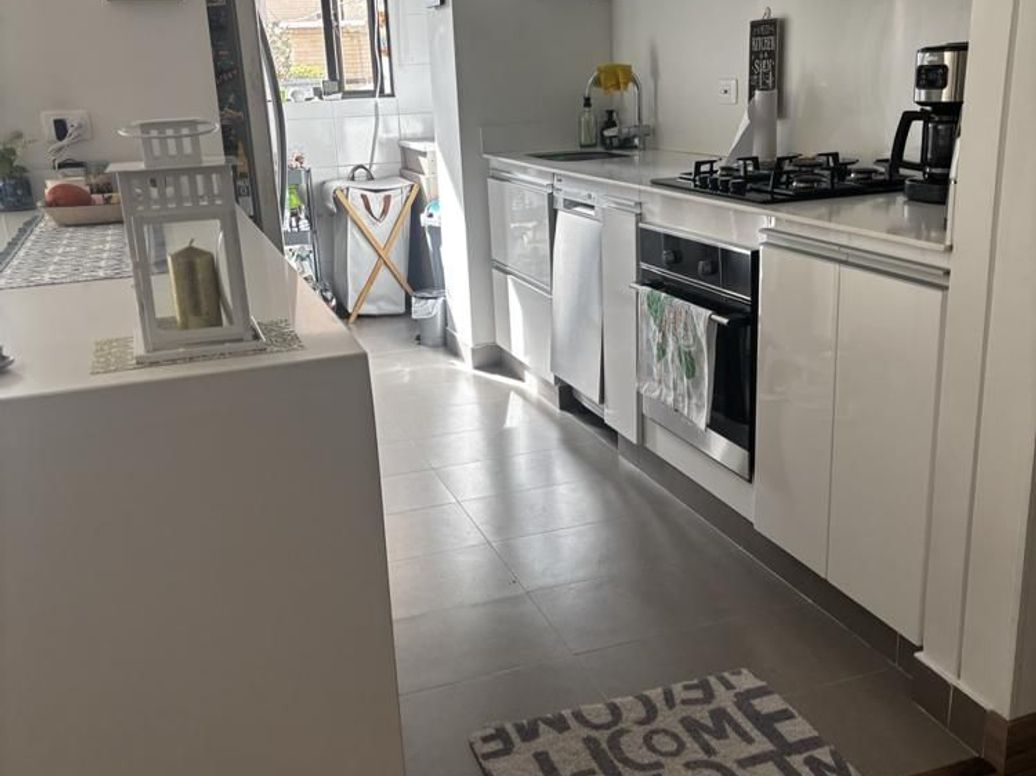 Apartamento de 3 alcobas en venta en Cantalejo, Bogotá, 92 m² · foto 3 de 20