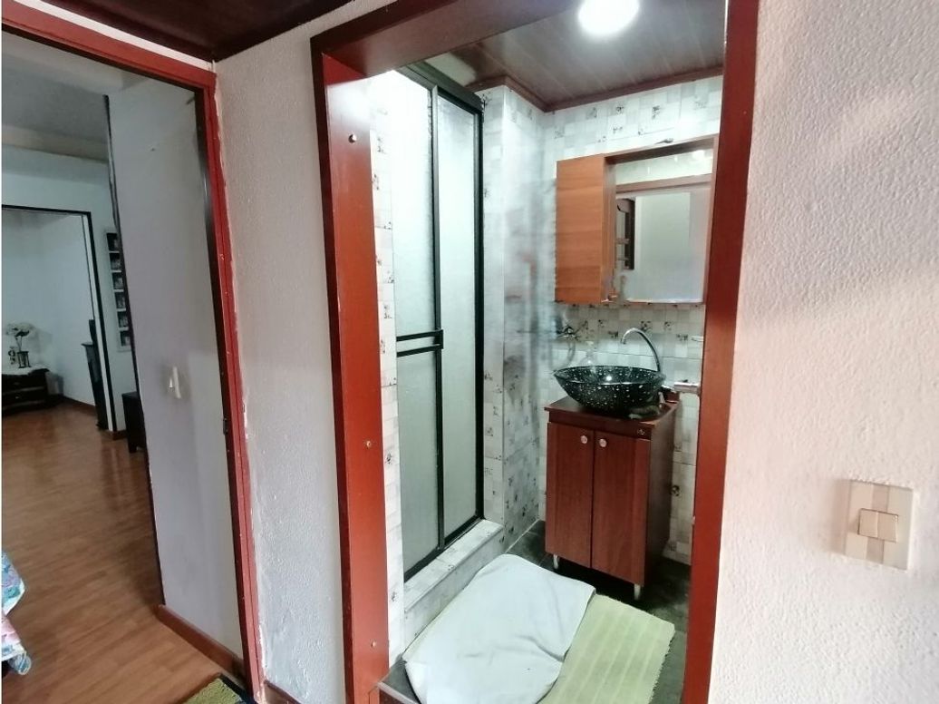 Casa de 4 alcobas en venta en La Valvanera, Bogotá, 64 m² · foto 9 de 20