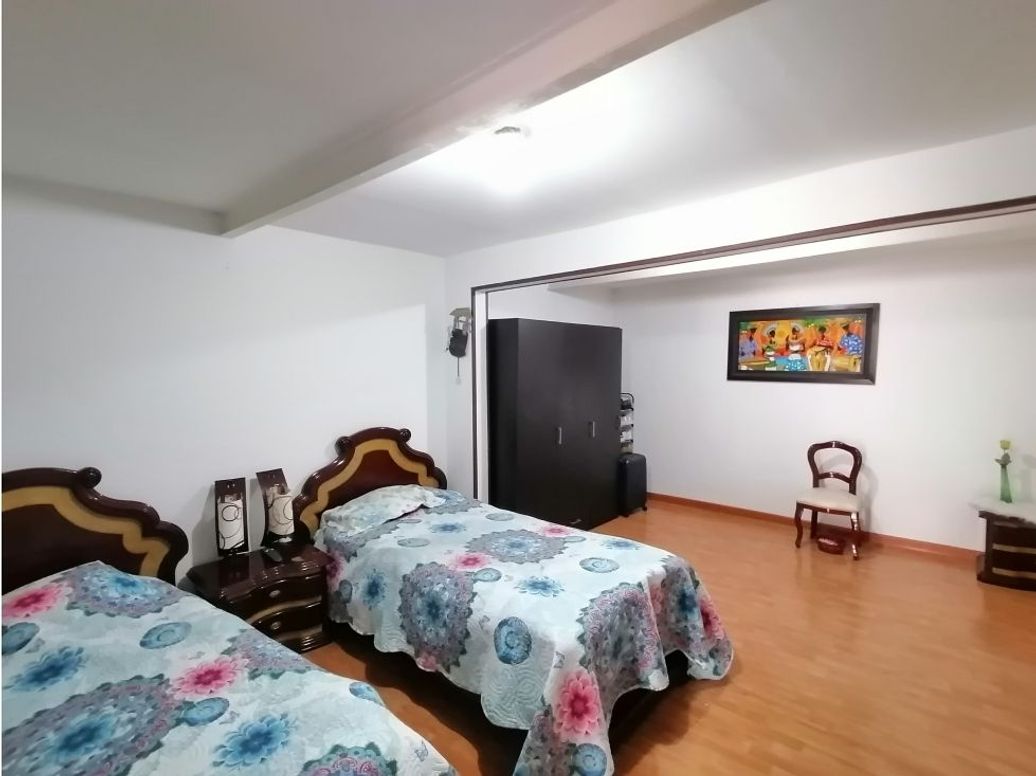 Casa de 4 alcobas en venta en La Valvanera, Bogotá, 64 m² · foto 7 de 20