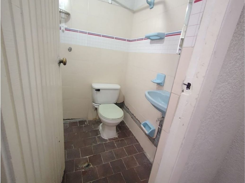 Casa de 5 alcobas en venta en Country Sur, Bogotá, 140 m² · foto 20 de 20