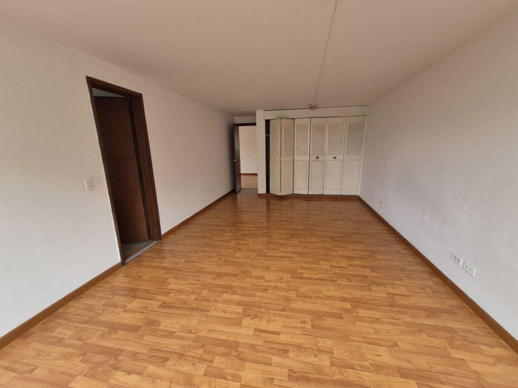 Apartamento de 2 alcobas en venta en Sucre, Bogotá, 100 m² · foto 15 de 20