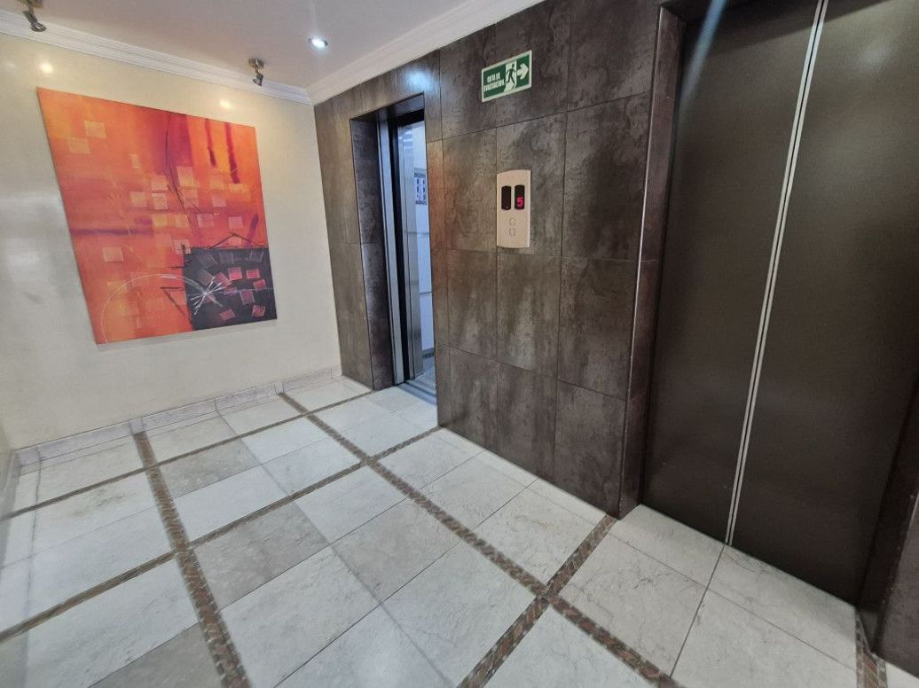 Apartamento de 2 alcobas en venta en Sucre, Bogotá, 100 m² · foto 2 de 20