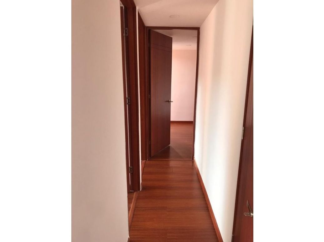Apartamento de 3 alcobas en venta en Madelena, Bogotá, 56 m² · foto 5 de 8