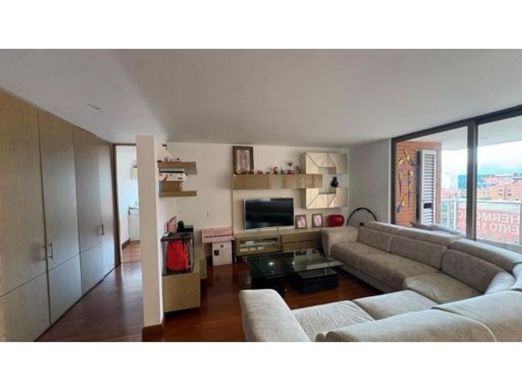 Apartamento de 3 alcobas en venta en La Esperanza Norte, Bogotá, 170 m² · foto 5 de 19