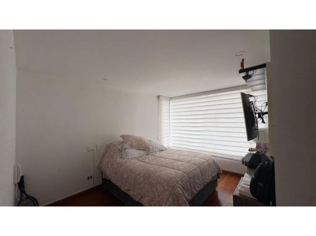 Apartamento de 3 alcobas en venta en La Esperanza Norte, Bogotá, 170 m² · foto 10 de 19