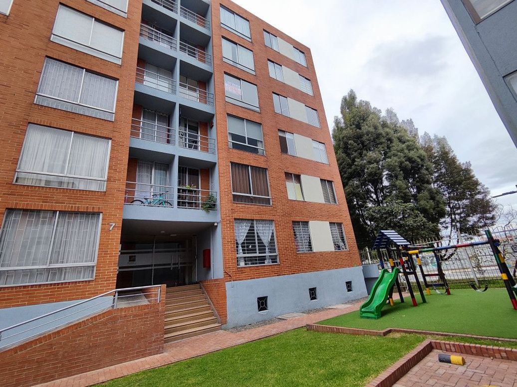 Apartamento de 3 alcobas en venta en Playas De Jaboque, Bogotá, 60 m² · foto 3 de 20