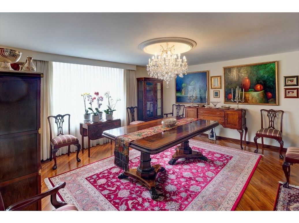 Apartamento de 4 alcobas en venta en Santa Barbara, Bogotá, 411 m² · foto 7 de 20