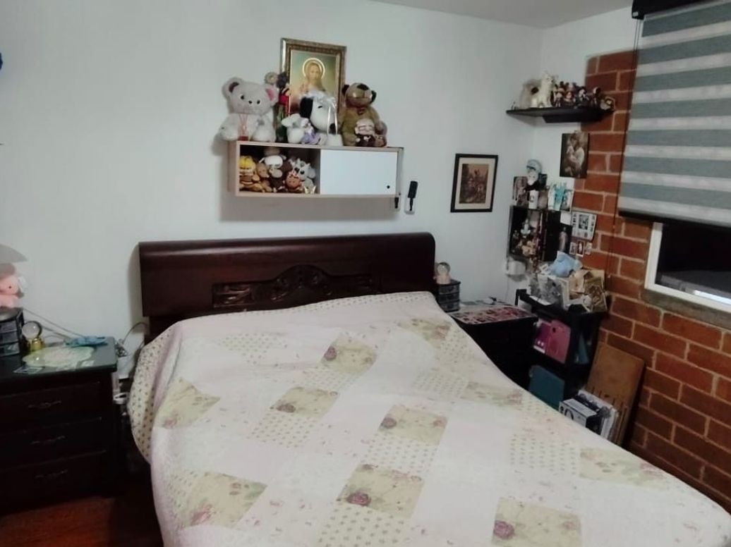 Apartamento de 3 alcobas en venta en Villa Alsacia, Bogotá, 89 m² · foto 2 de 20
