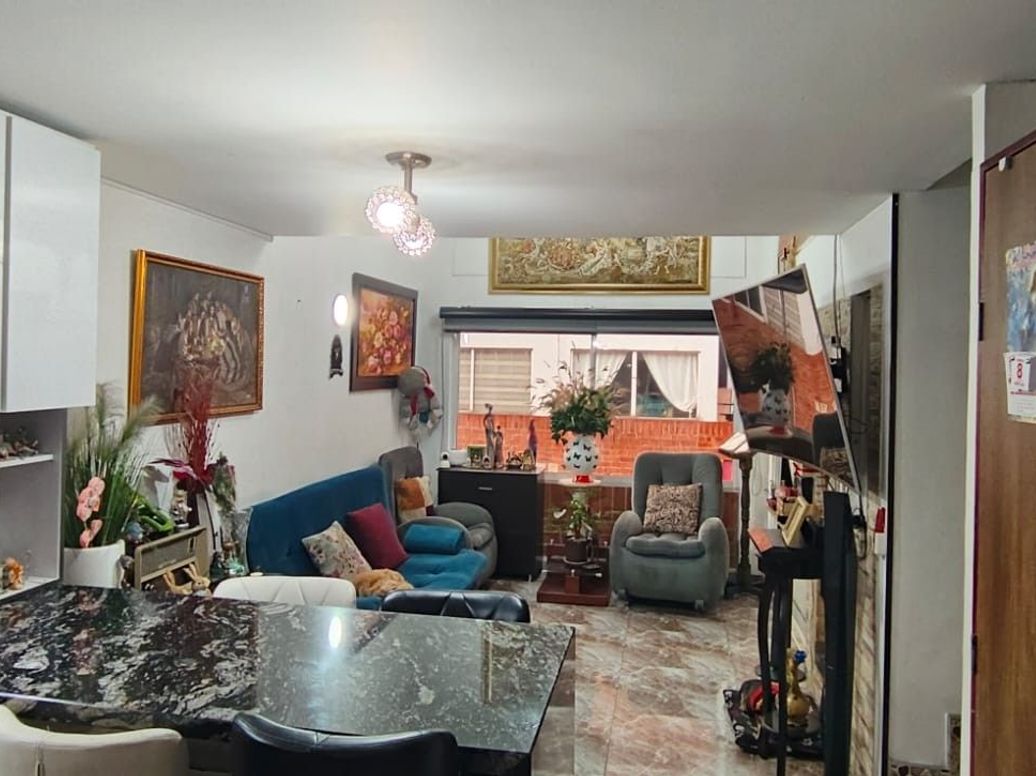 Apartamento de 3 alcobas en venta en Villa Alsacia, Bogotá, 89 m² · foto 19 de 20