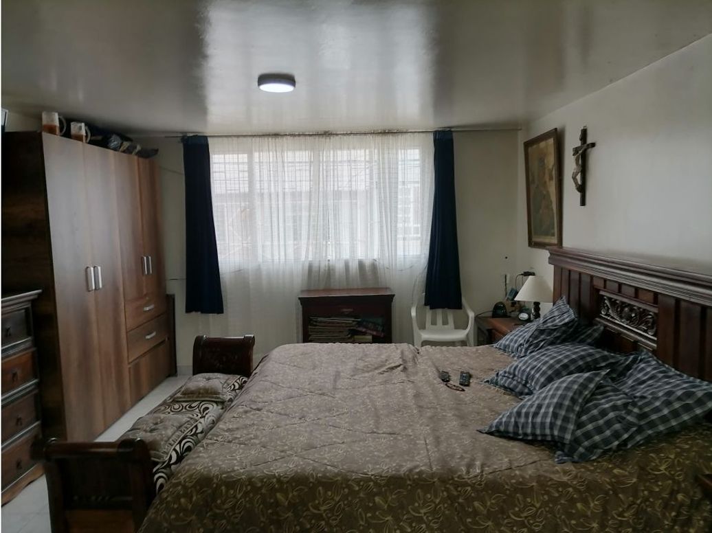 Casa de 4 alcobas en venta en Versalles, Bogotá, 231 m² · foto 9 de 20