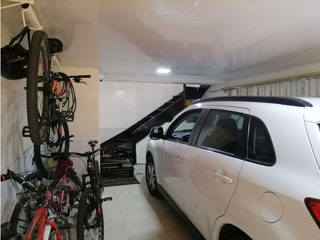 Casa de 4 alcobas en venta en Versalles, Bogotá, 231 m² · foto 2 de 20