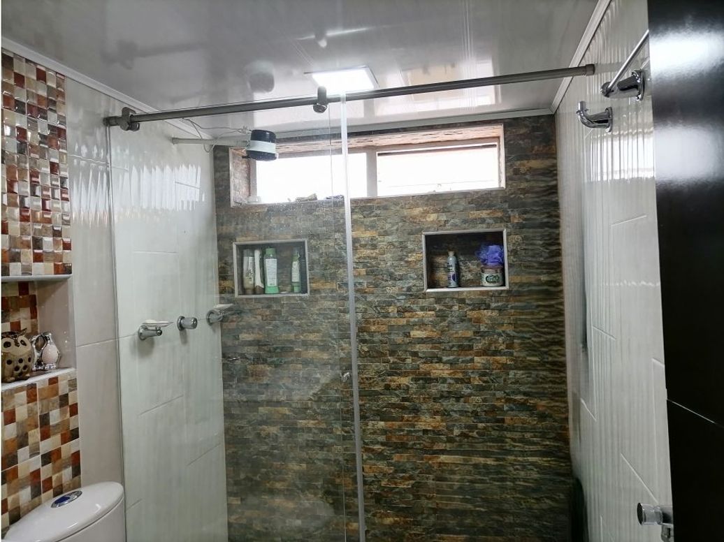 Casa de 4 alcobas en venta en Versalles, Bogotá, 231 m² · foto 7 de 20