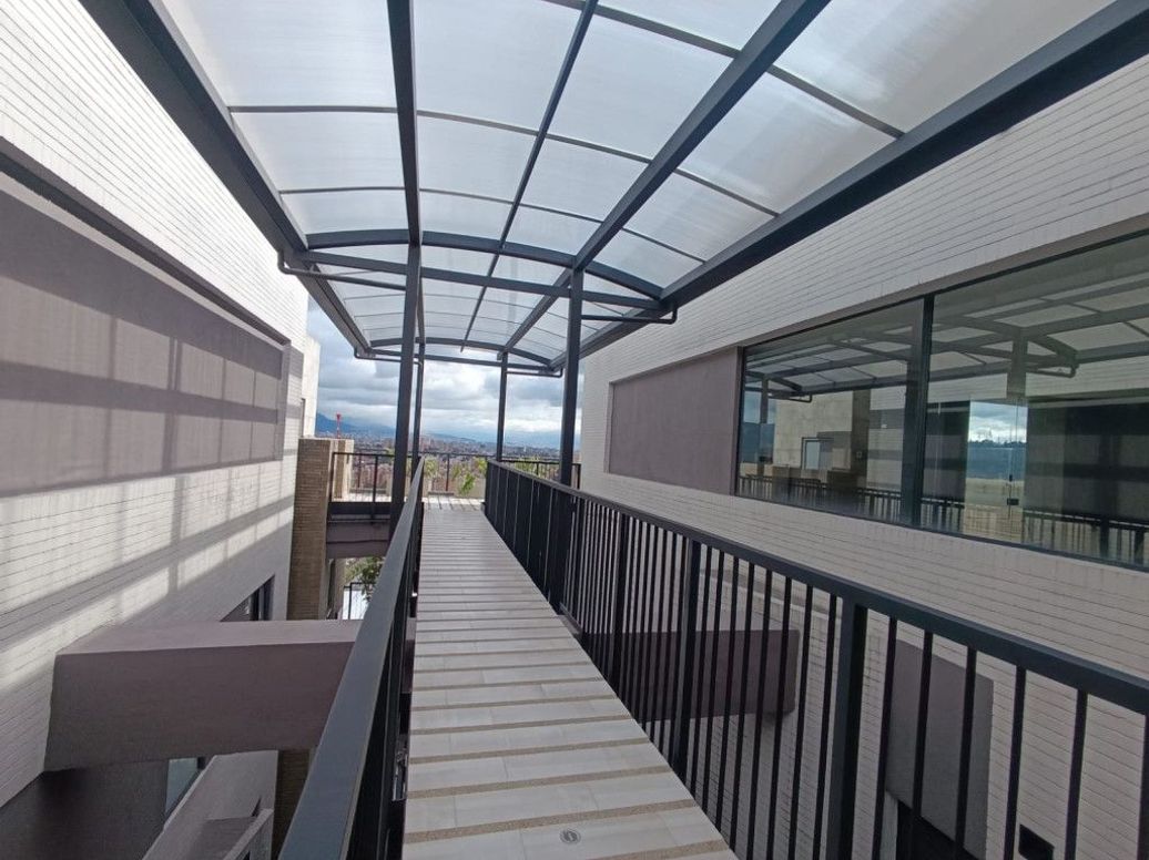 Apartamento de 3 alcobas en venta en El Plan, Bogotá, 142 m² · foto 19 de 20