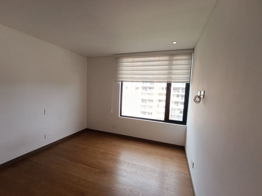 Apartamento de 3 alcobas en venta en El Plan, Bogotá, 142 m² · foto 10 de 20