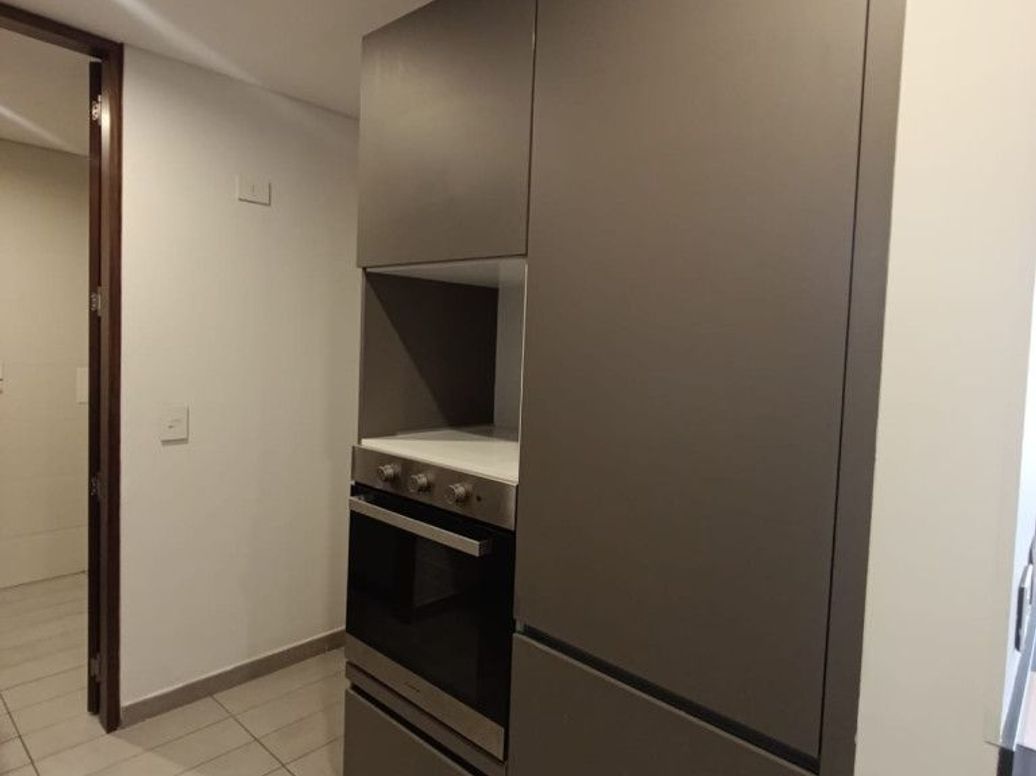 Apartamento de 3 alcobas en venta en El Plan, Bogotá, 142 m² · foto 5 de 20
