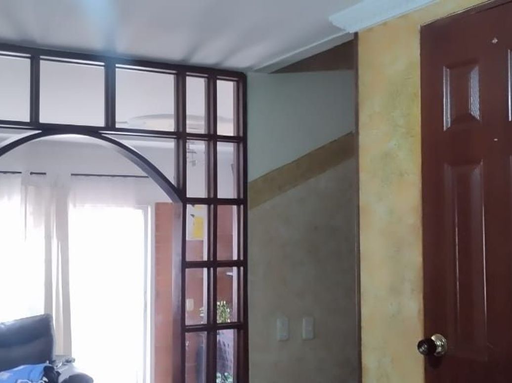 Casa de 3 alcobas en venta en Villa Alsacia, Bogotá, 97 m² · foto 4 de 9