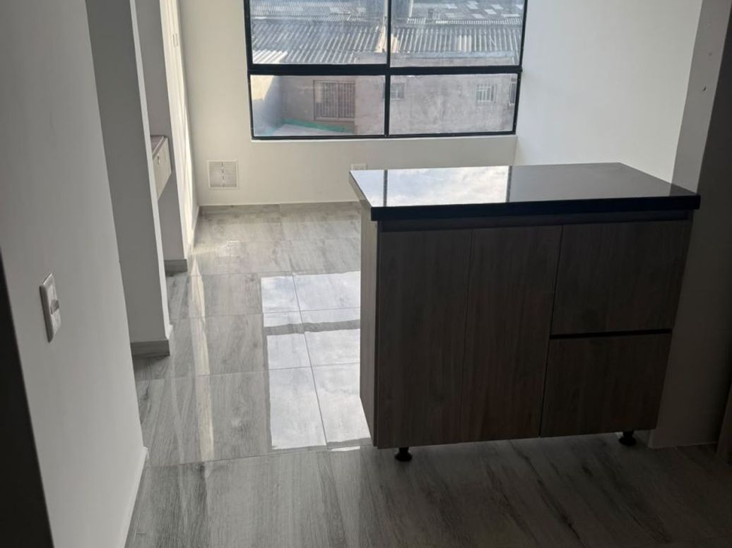 Apartamento de 2 alcobas en venta en Bosque De Castilla, Bogotá, 38 m² · foto 3 de 9