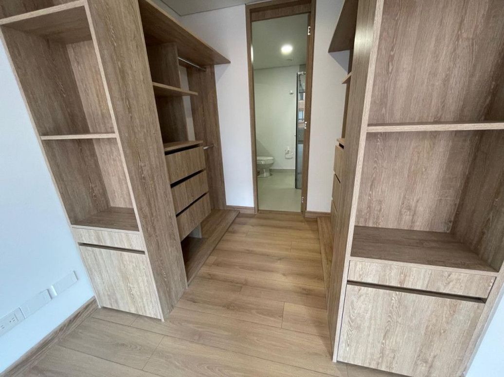 Apartamento de 1 alcoba en venta en Santa Barbara Occidental, Bogotá, 58 m² · foto 15 de 20