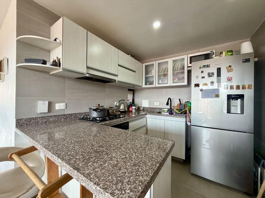 Apartamento de 3 alcobas en venta en Mazurén, Bogotá, 84 m² · foto 5 de 20