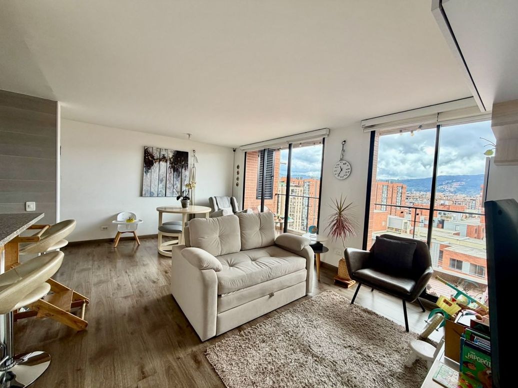 Apartamento de 3 alcobas en venta en Mazurén, Bogotá, 84 m² · foto 3 de 20