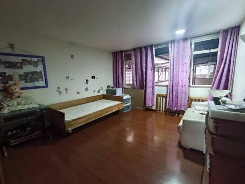 Casa de 10 alcobas en venta en Quinta Camacho, Bogotá, 1100 m² · foto 10 de 20