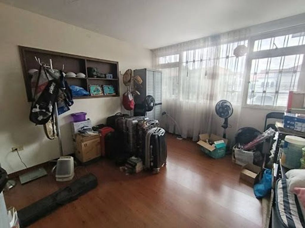 Casa de 10 alcobas en venta en Quinta Camacho, Bogotá, 1100 m² · foto 18 de 20