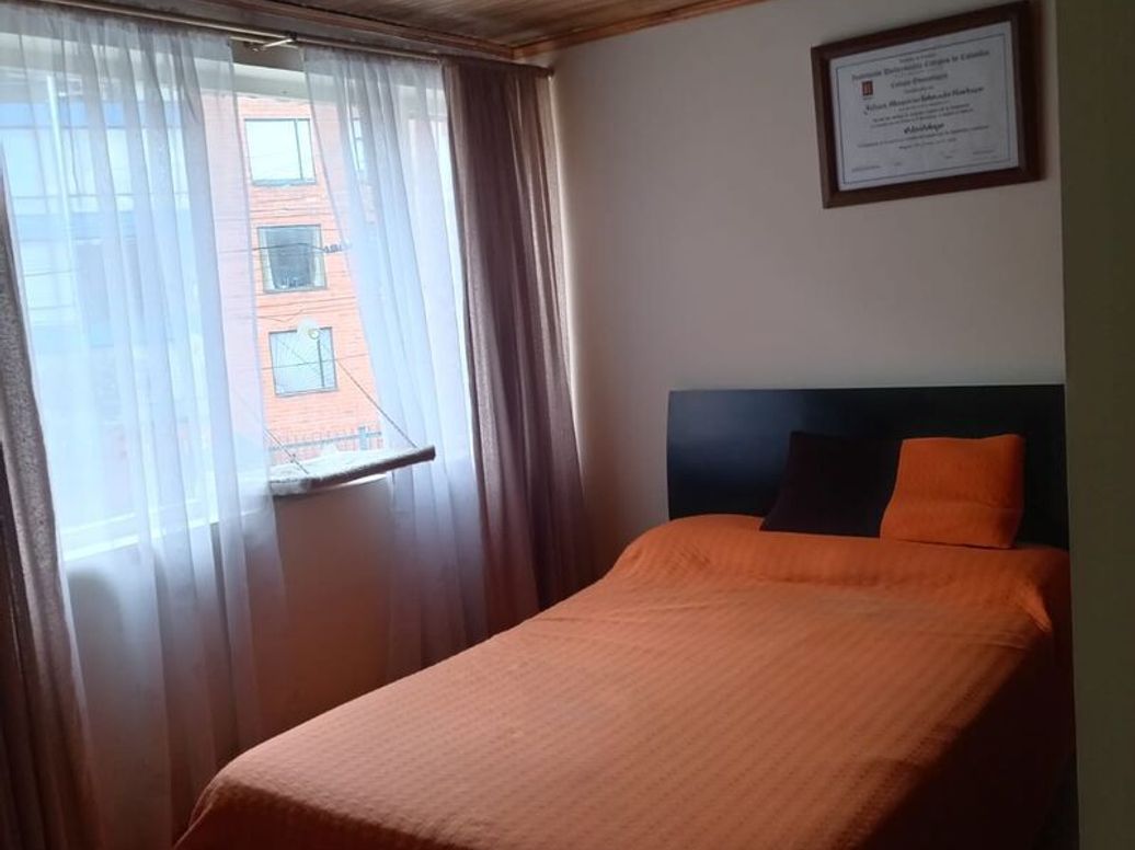 Casa de 3 alcobas en venta en Andalucia Et. Ii, Bogotá, 93 m² · foto 3 de 10