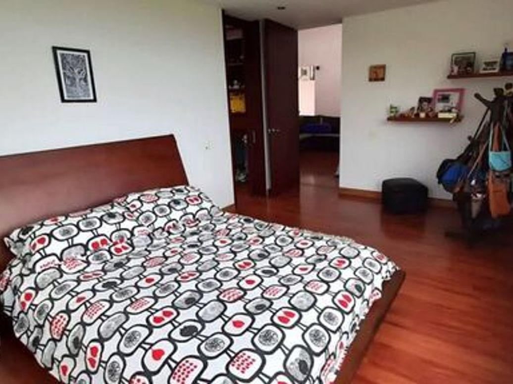 Casa de 4 alcobas en venta en Bogotá, Bogotá, 530 m² · foto 9 de 14