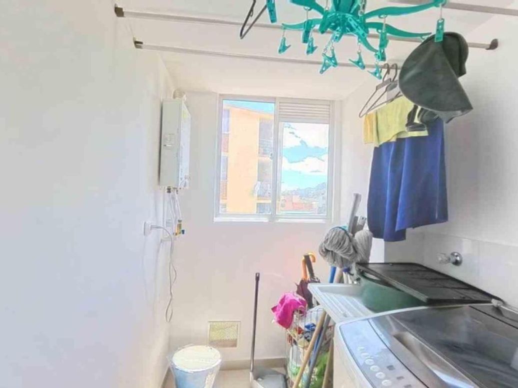 Apartamento de 2 alcobas en venta en Prados Del Salitre, Bogotá, 55 m² · foto 13 de 20