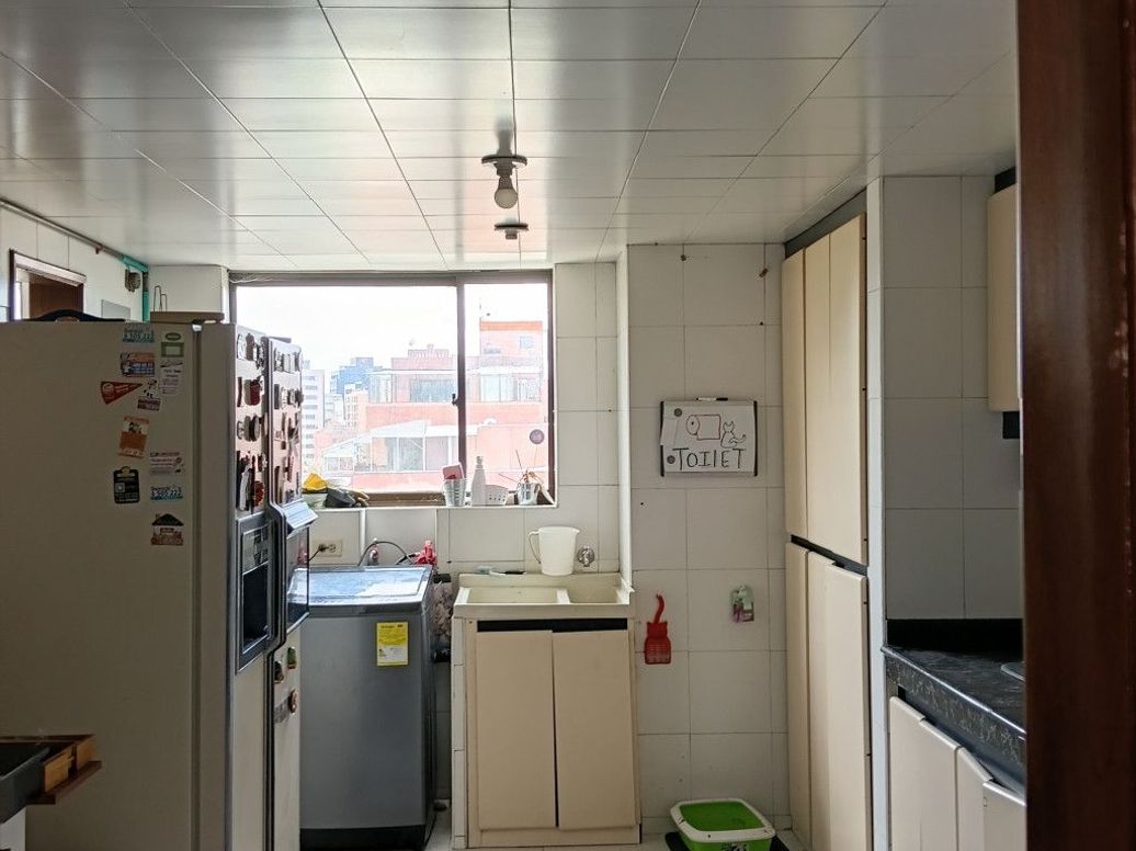 Apartamento de 4 alcobas en venta en Chico Norte Et. Iii, Bogotá, 204 m² · foto 11 de 13