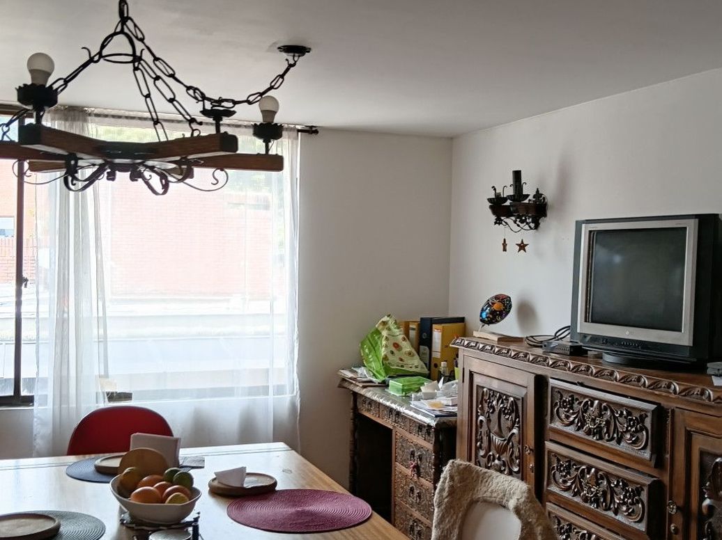 Apartamento de 4 alcobas en venta en Chico Norte Et. Iii, Bogotá, 204 m² · foto 5 de 13
