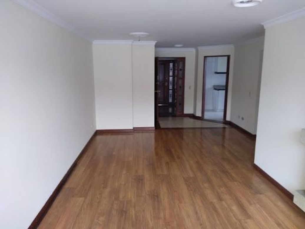 Apartamento de 3 alcobas en venta en Calatrava, Bogotá, 100 m² · foto 2 de 19