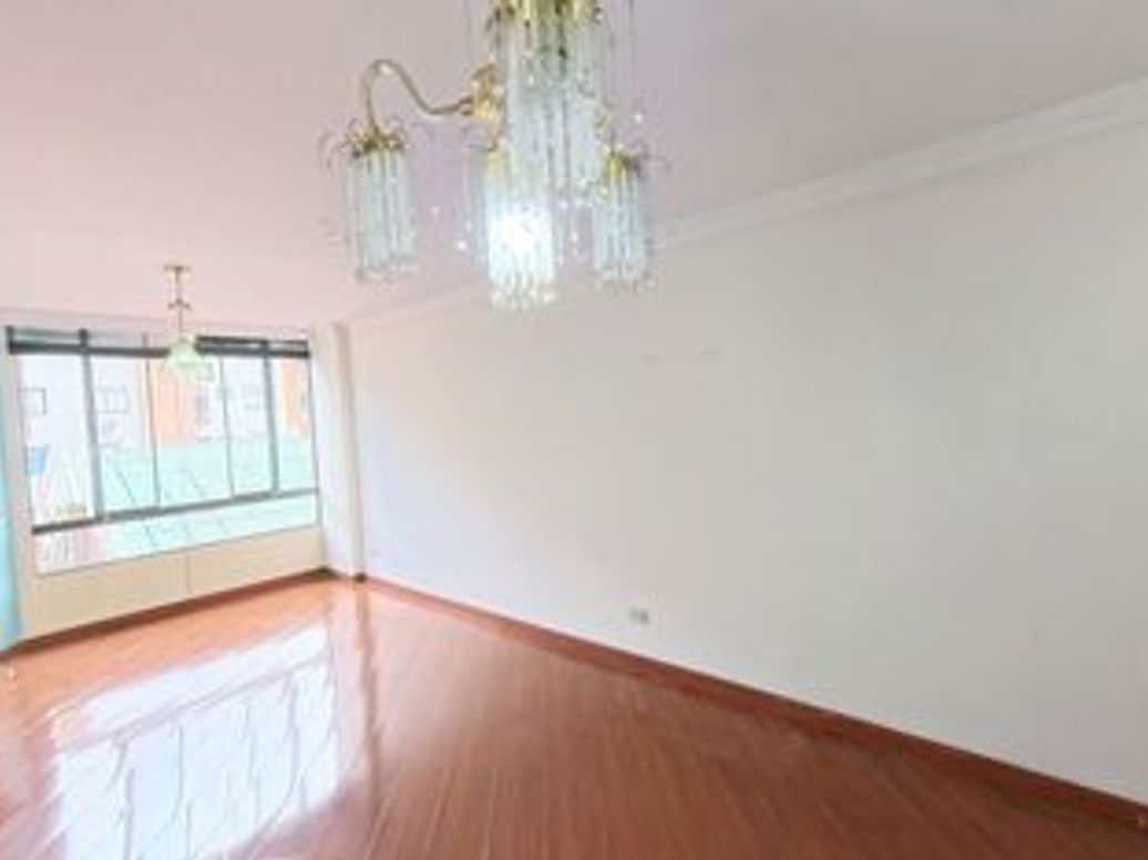 Apartamento de 3 alcobas en venta en Las Acasias, Bogotá, 90 m² · foto 3 de 15