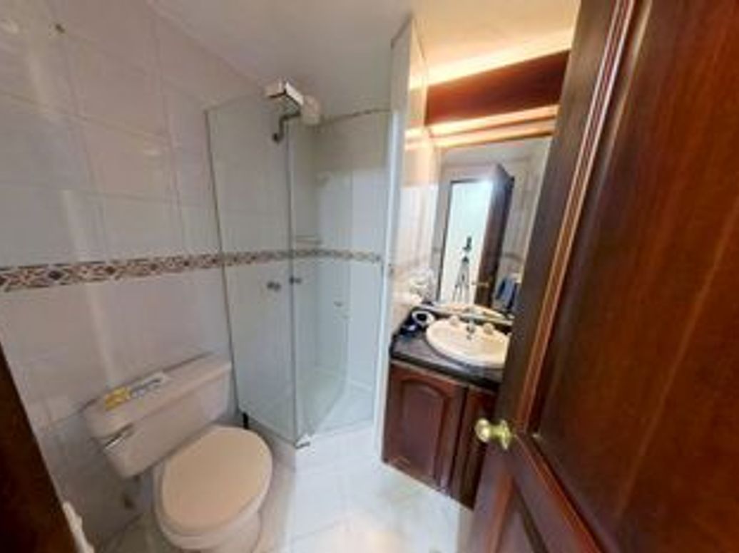 Apartamento de 3 alcobas en venta en Las Acasias, Bogotá, 90 m² · foto 15 de 15