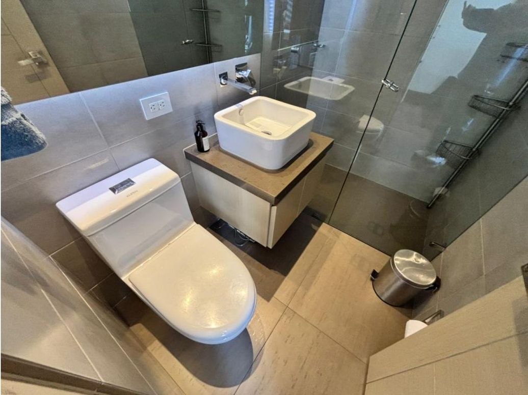 Apartamento de 3 alcobas en venta en San Patricio, Bogotá, 156 m² · foto 9 de 9