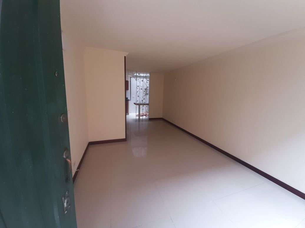 Casa de 3 alcobas en venta en Tuna Alta, Bogotá, 58 m² · foto 4 de 20