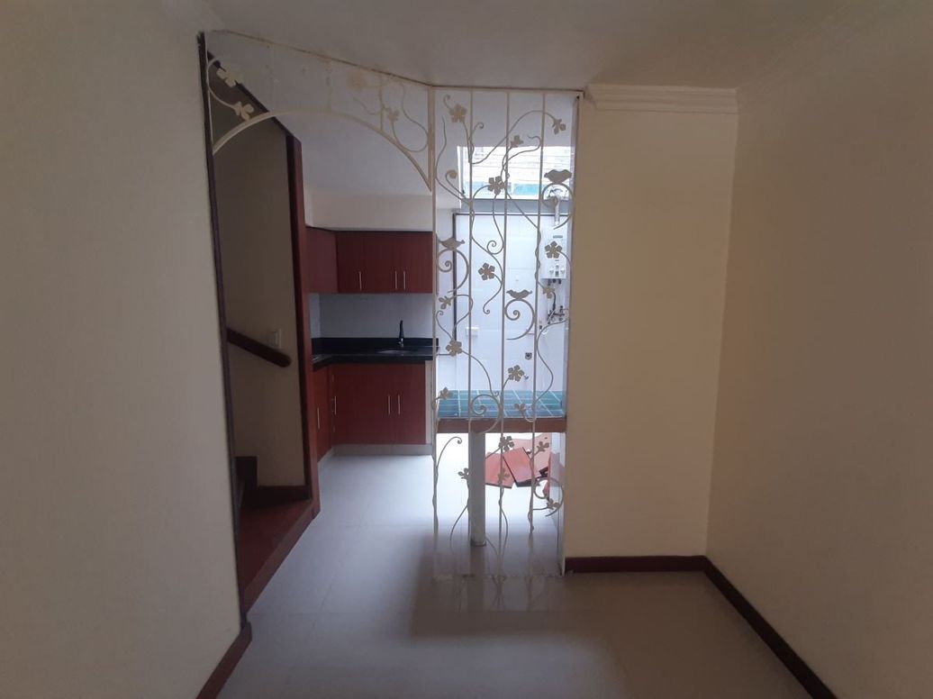 Casa de 3 alcobas en venta en Tuna Alta, Bogotá, 58 m² · foto 7 de 20