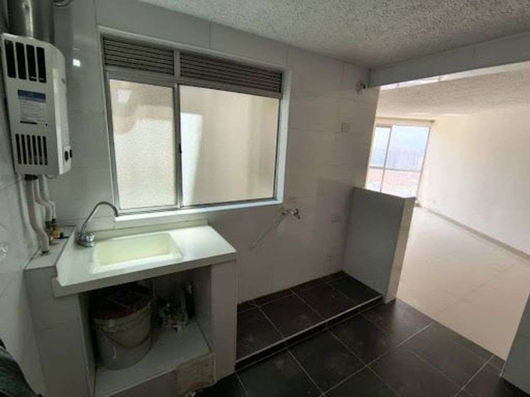 Apartamento de 3 alcobas en venta en El Ensueño, Bogotá, 54 m² · foto 7 de 20