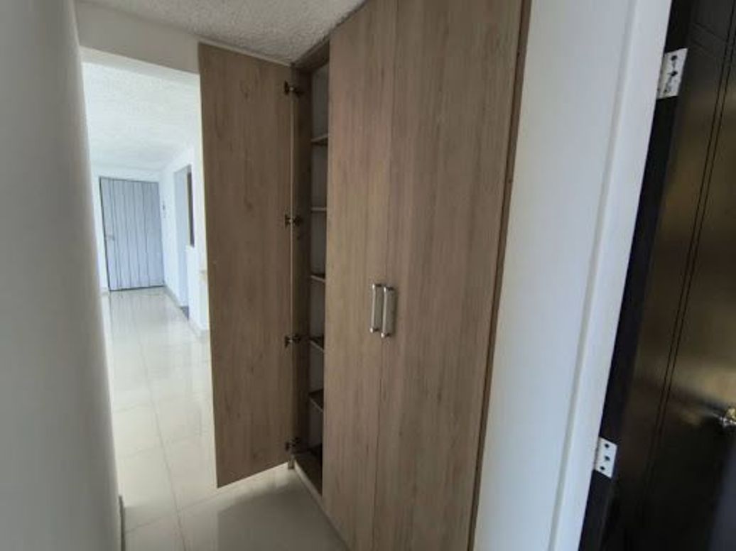 Apartamento de 3 alcobas en venta en El Ensueño, Bogotá, 54 m² · foto 10 de 20