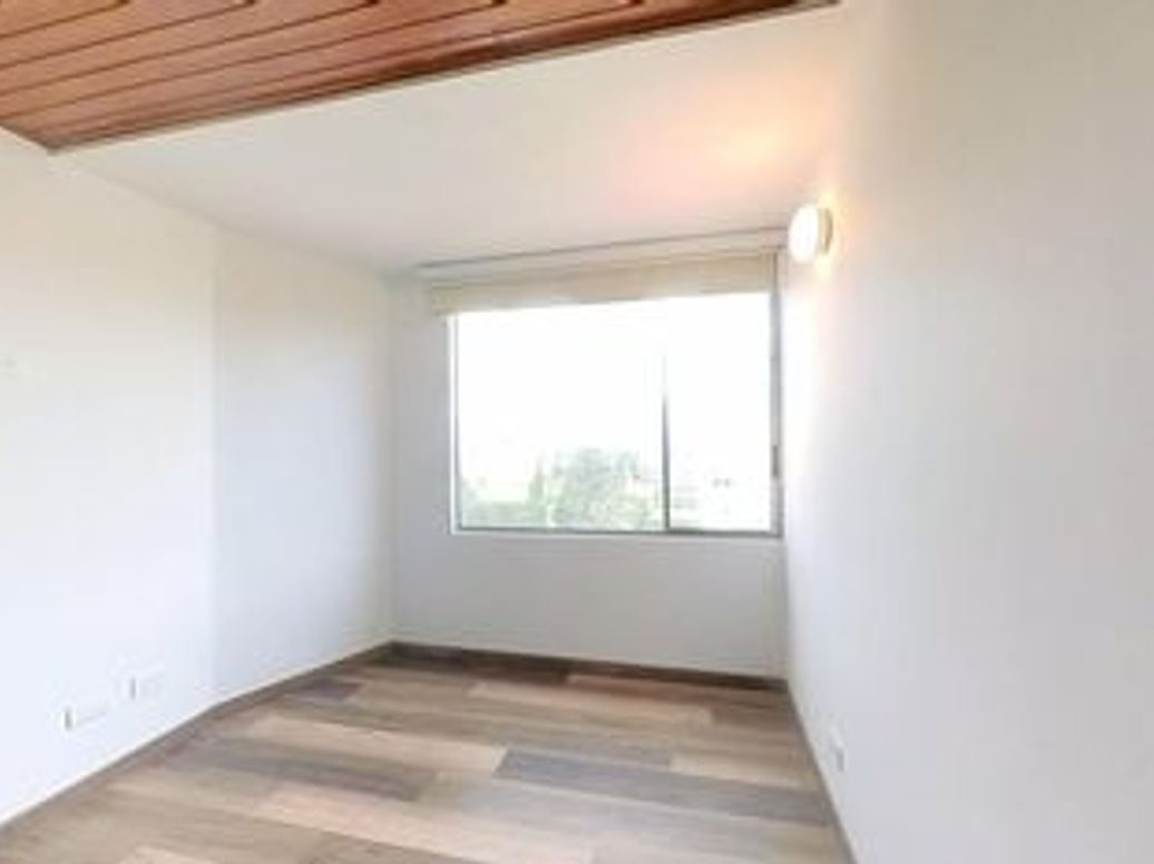 Apartamento de 3 alcobas en venta en Cantalejo, Bogotá, 134 m² · foto 15 de 16