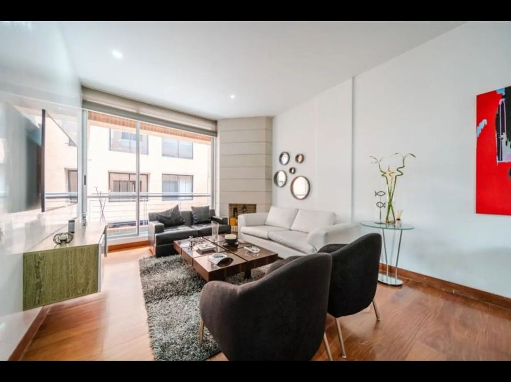 Apartamento de 2 alcobas en venta en Chicó Reservado, Bogotá, 100 m² · foto 3 de 20