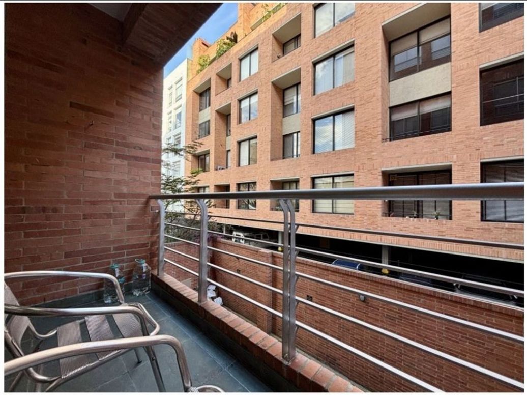 Apartamento de 2 alcobas en venta en Chicó Reservado, Bogotá, 100 m² · foto 5 de 20