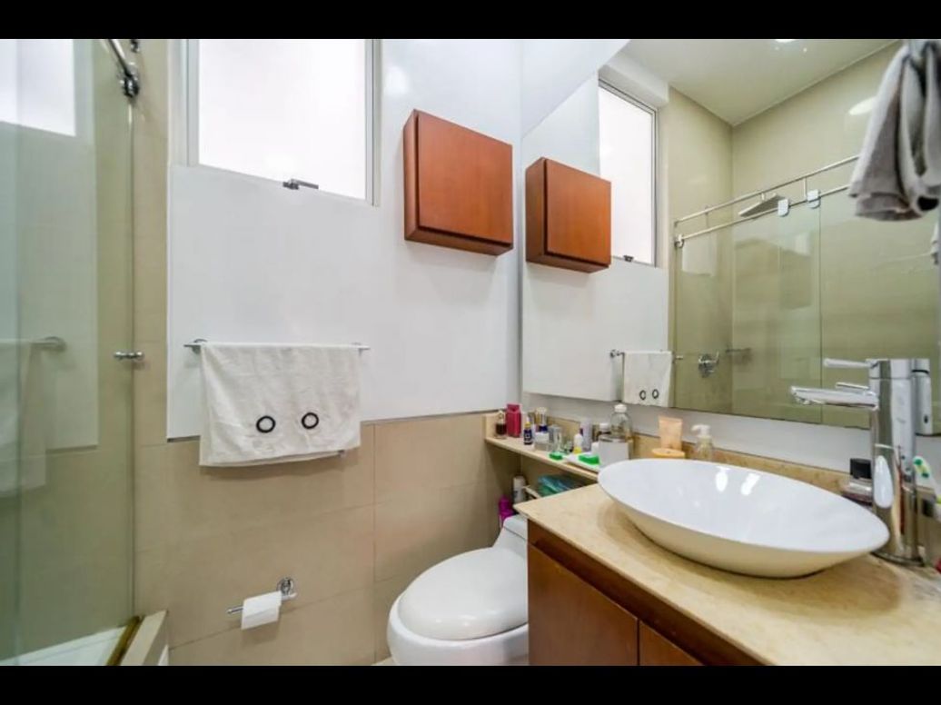 Apartamento de 2 alcobas en venta en Chicó Reservado, Bogotá, 100 m² · foto 18 de 20