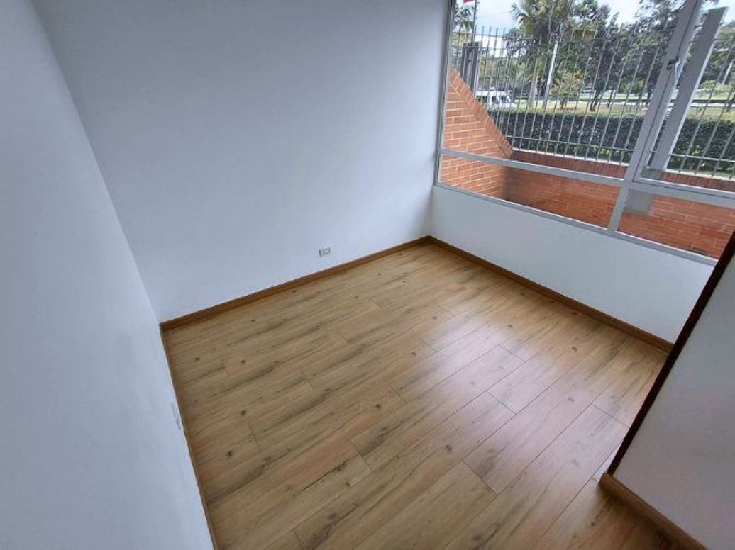 Apartamento de 3 alcobas en venta en Ciudad Salitre, Bogotá, 100 m² · foto 11 de 20