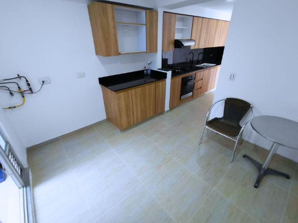Apartamento de 3 alcobas en venta en Ciudad Salitre, Bogotá, 100 m² · foto 3 de 20